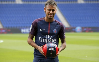 乐竞热评-刚仁和姆巴佩谁更关键